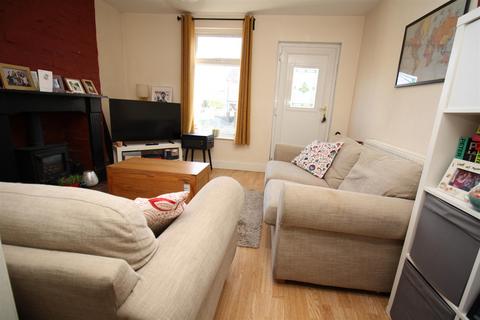 2 bedroom end of terrace house for sale, Newton Road, Bletchley, Milton Keynes