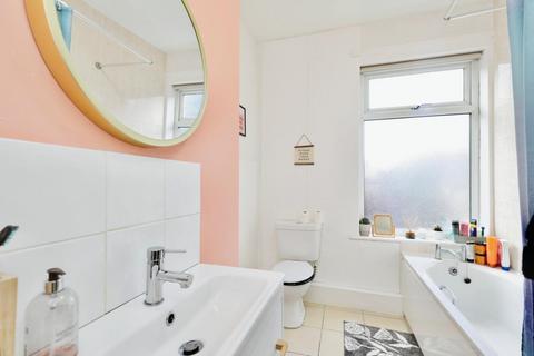 2 Derbyshire Lane, Sheffield, S8 9EL