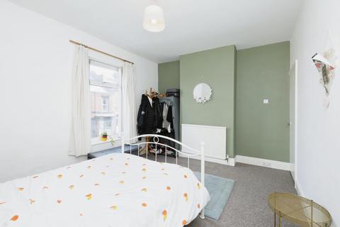 2 Derbyshire Lane, Sheffield, S8 9EL