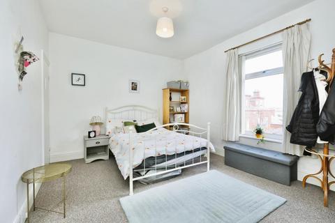 2 Derbyshire Lane, Sheffield, S8 9EL