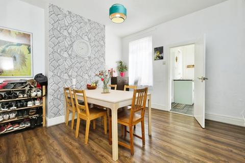 2 Derbyshire Lane, Sheffield, S8 9EL