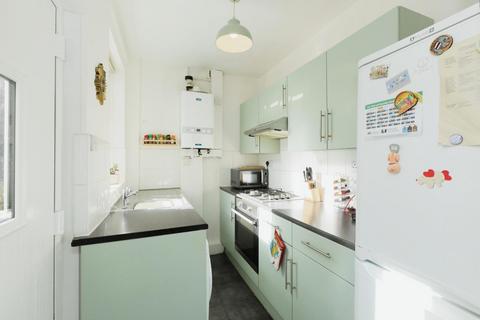 2 Derbyshire Lane, Sheffield, S8 9EL