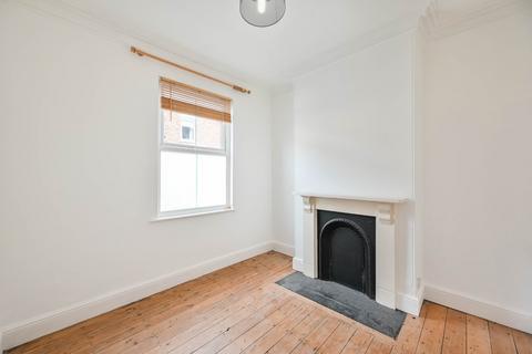 2 bedroom terraced house to rent, Frances Street, Fulford Road, York, YO10