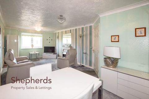 2 bedroom retirement property for sale, High Street, Cheshunt EN8