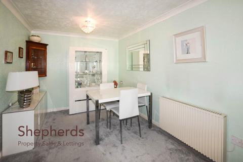 undefined, High Street, Cheshunt EN8