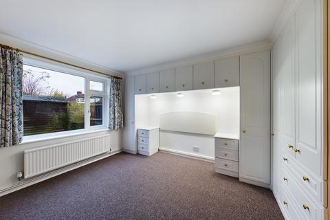 2 bedroom apartment to rent, The Sigers, Pinner, HA5