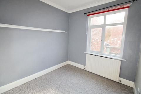 3 bedroom flat for sale, Simonside Terrace, Heaton, Newcastle upon Tyne, Tyne and Wear, NE6 5DS