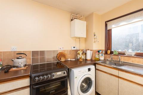 2 bedroom semi-detached house for sale, Jacklin Close, Walderslade, Chatham, Kent