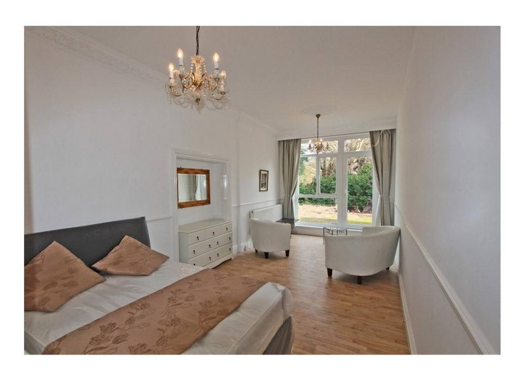 En-suite Room with ALL BILLS INCLUDED