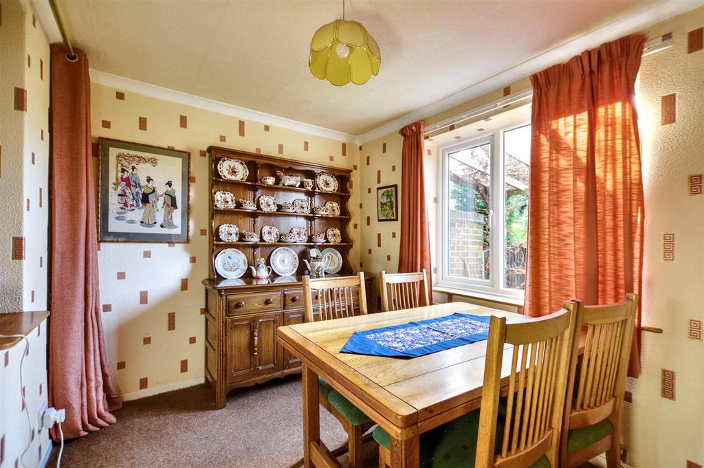 Dining Room 1.jpeg