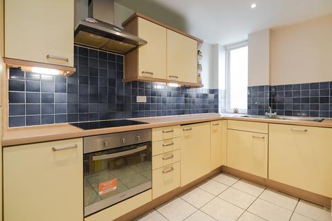 2 bedroom flat for sale, 174 Barrier Point, London, E16 2SE