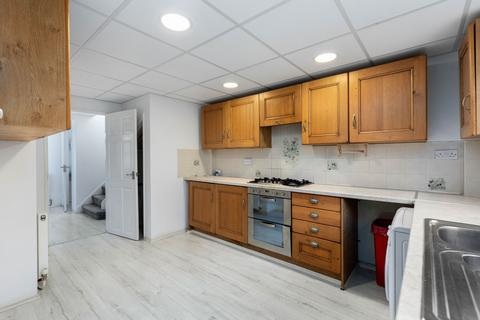 39 Withypitts, Turners Hill, Crawley, RH10 4PJ