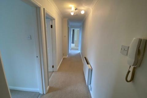 2 bedroom apartment to rent, Grange Court, Bowdon, WA14 3EU