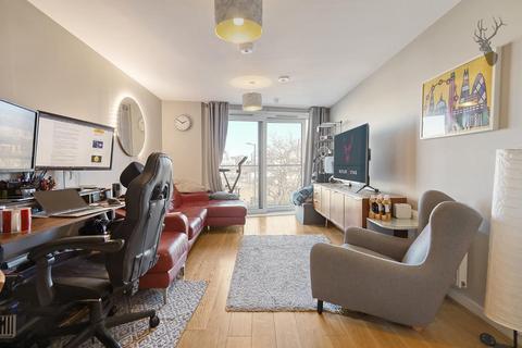 1 bedroom flat for sale, Altius Apartments, Bow