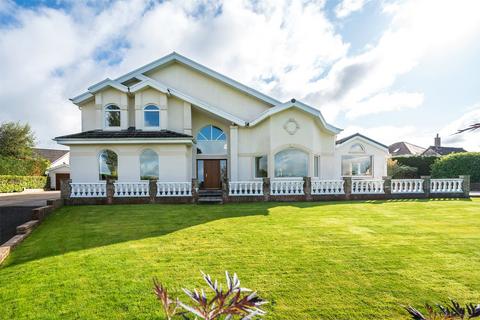 4 bedroom detached house for sale, Whitehill Crescent, Lanark, South Lanarkshire