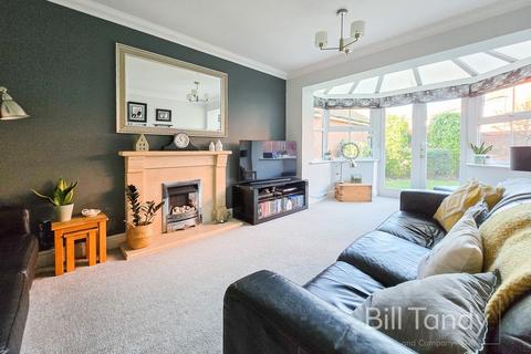 5 bedroom detached house for sale, Allington Avenue, Lichfield, WS13