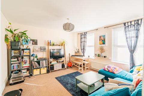 2 bedroom flat for sale, 17 Thiery Road, Bristol BS4