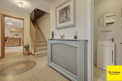 5 Phoenix Grove, Chelmsford, CM2 9BN