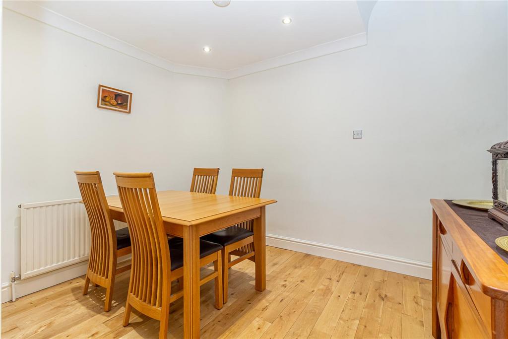 Dining-room-2.jpg