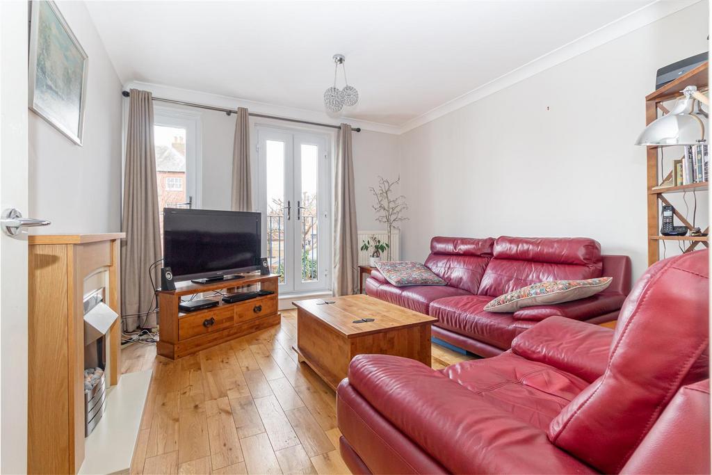 Living-room-2.jpg