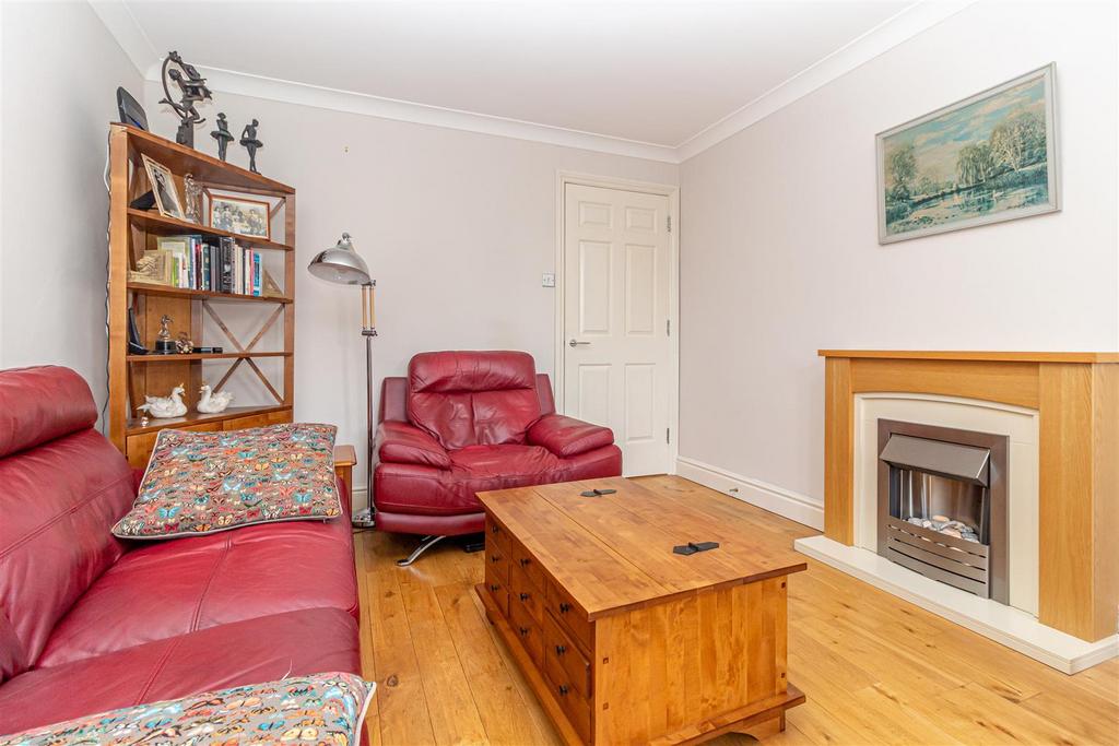 Living-room-3.jpg