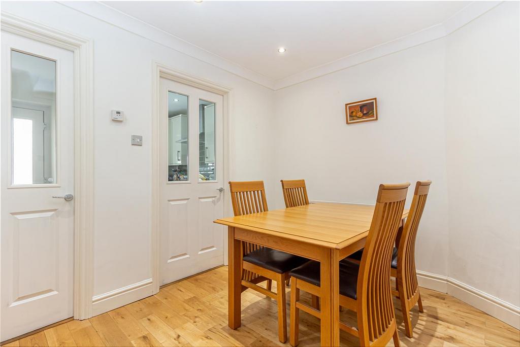 Dining-room-3.jpg