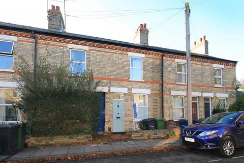 2 bedroom terraced house to rent, Petworth Street Cambridge