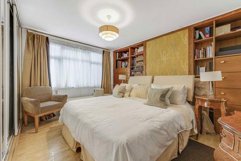 2 bedroom flat for sale, Cedar Grove, London W5