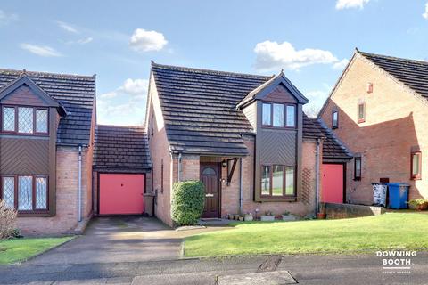 2 bedroom link detached house for sale, Copperfields, Lichfield WS14