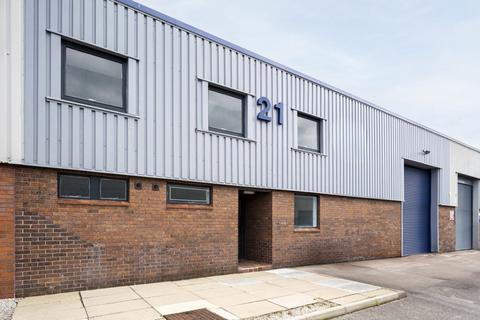 Warehouse to rent, Deeside CH5