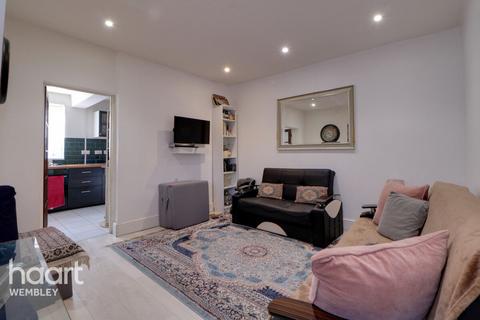 2 bedroom flat for sale - Photo 20