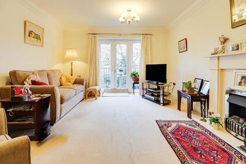 3 bedroom flat for sale, Wordsworth Close, Kings Park, St. Albans, AL3