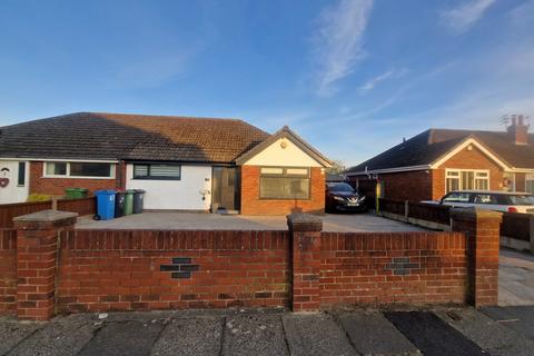 3 bedroom bungalow for sale, Broadway, Fleetwood FY7