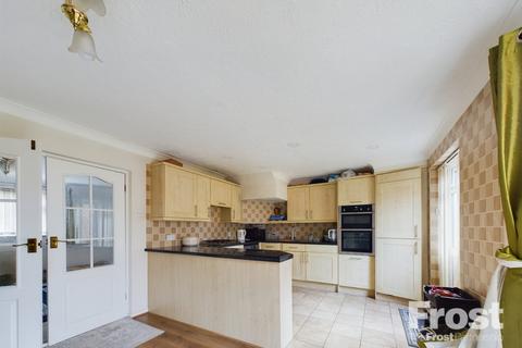 3 bedroom semi-detached house for sale, Barton Road, Langley, Berkshire, SL3