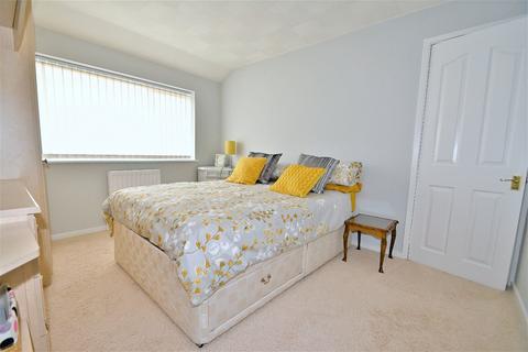 33 Barton Road, Slough, SL3 8DF