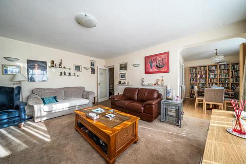 3 bedroom flat for sale, Dene Gardens, Stanmore HA7