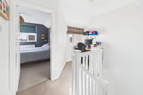 39 Hilton Road, Nottingham, NG3 6AN