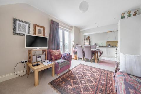 2 bedroom flat for sale, 5 Holmwood, Clive Avenue, Church Stretton, SY6 7BL