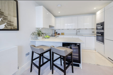 2 bedroom apartment to rent, Rainville Road, London W6