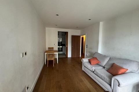 1 bedroom apartment to rent, Longfield Avenue, London W5