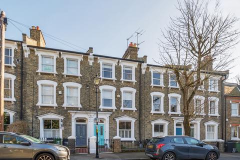 4 bedroom terraced house for sale, Quentin Road, London