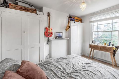 2 bedroom house for sale, Whitworth Street, London SE10