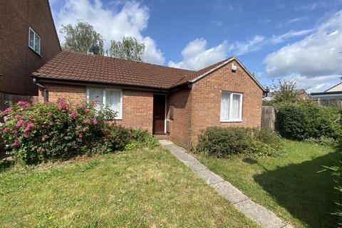 2 bedroom detached bungalow for sale, Consort Close, Poole BH12