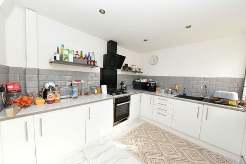 3 bedroom end of terrace house for sale, Fourth Avenue, Birmingham B29