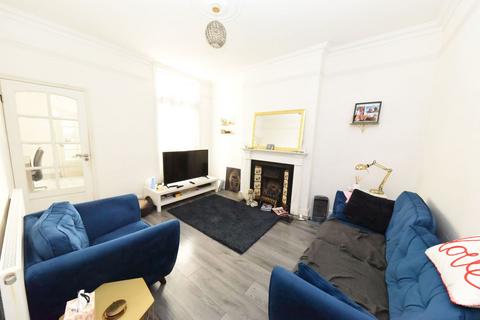 3 bedroom end of terrace house for sale, Fourth Avenue, Birmingham B29