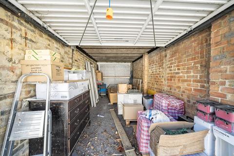 undefined, Maxwell Road, Fulham Broadway, London, SW6