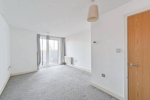 1 bedroom flat for sale, Wyatt Point, Thamesmead, London, SE28