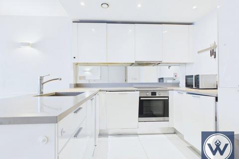 3 bedroom apartment for sale, Navigation Building, Station Approach, Hayes, UB3 4FF
