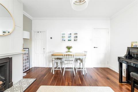 42 Little Roke Avenue, Kenley, CR8 5NG