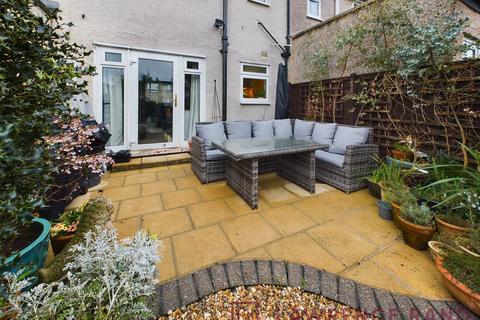2 bedroom terraced house for sale, Royal Crescent, Ruislip, HA4